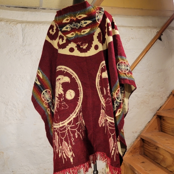 Vintage Alpaca Native Hooded Dreamcatcher & Bald Eagle Poncho - Picture 3 of 3
